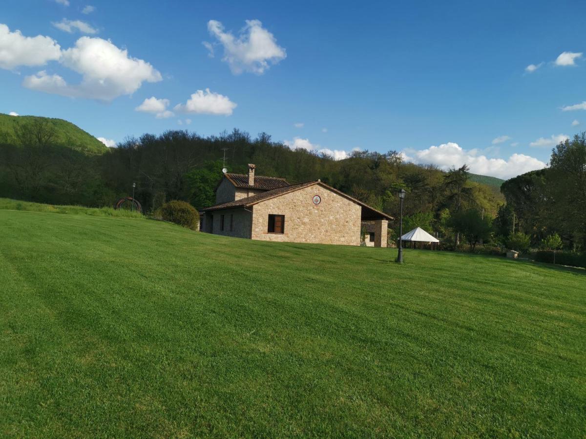 Hostal Il Vignale Massa Martana Exterior foto