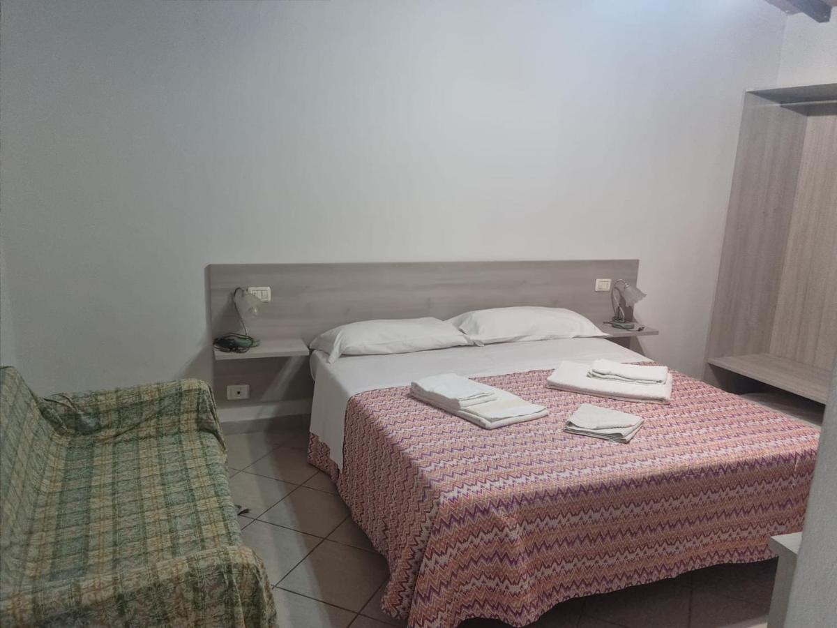 Hostal Il Vignale Massa Martana Exterior foto