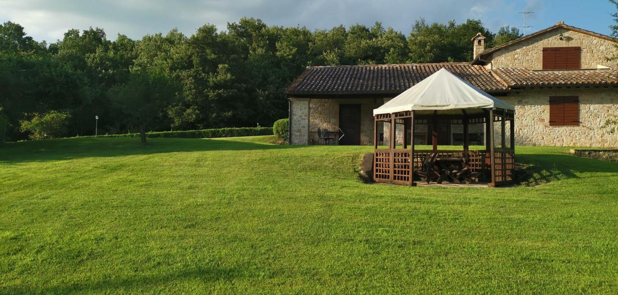 Hostal Il Vignale Massa Martana Exterior foto