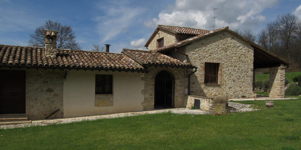 Hostal Il Vignale Massa Martana Exterior foto